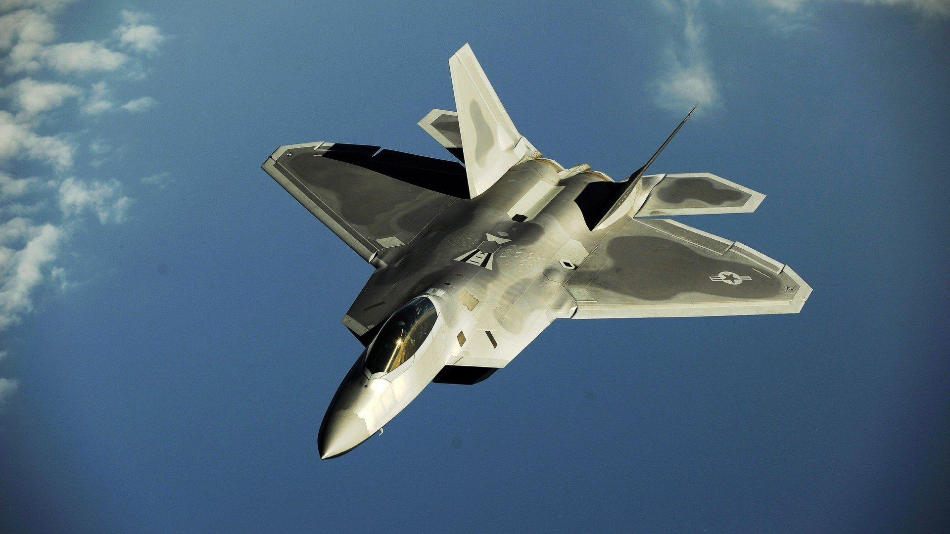 男子400混美队新星首度夺金，美国男子四百米名将